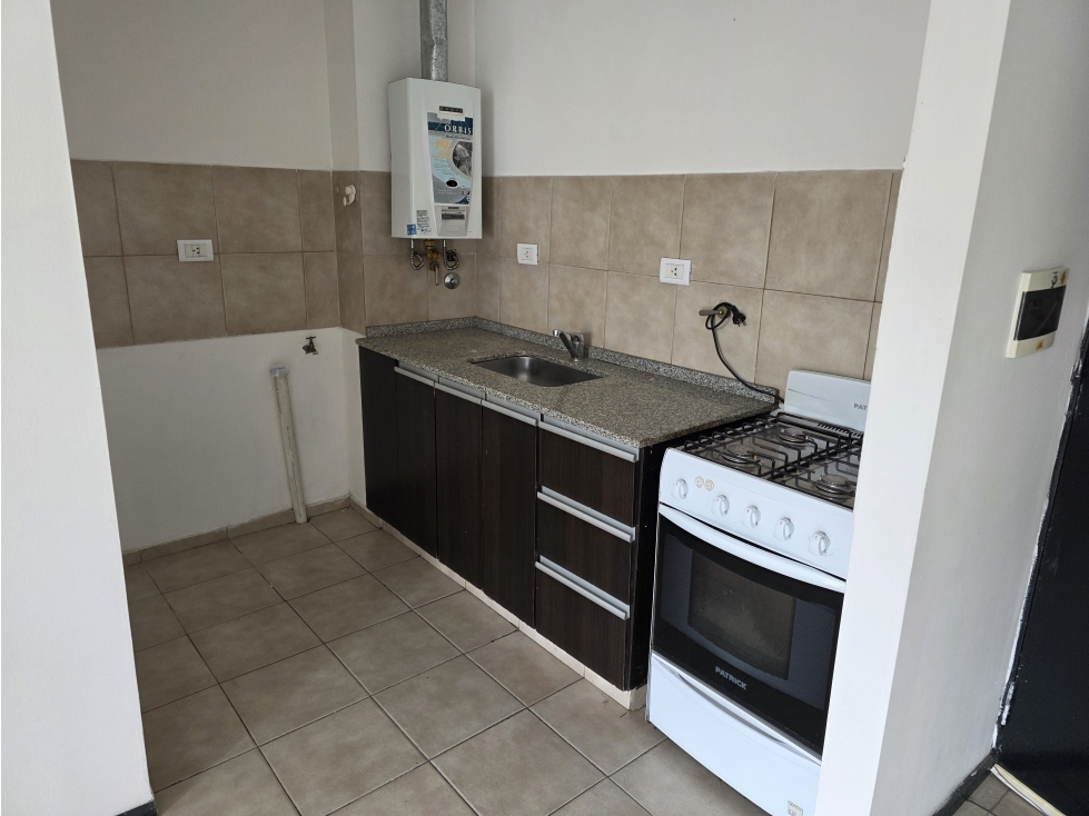 Venta Departamento Bº Alto Alberdi 1 Dor Contrafrente con Balcón - 2