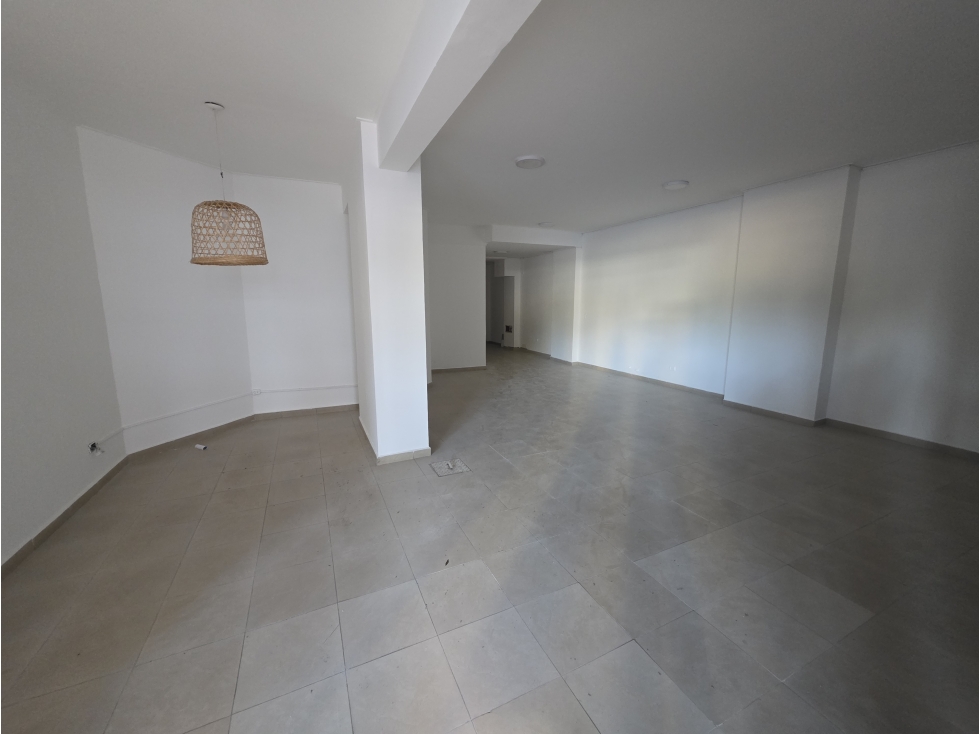 ALQUILER LOCAL COMERCIAL EN NUEVA CÓRDOBA Obispo Salguero 780 - 2