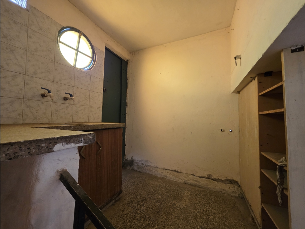 VENTA 2 DEPARTAMENTOS EN BARRIO COLÓN IDEAL INVERSIÓN - 2