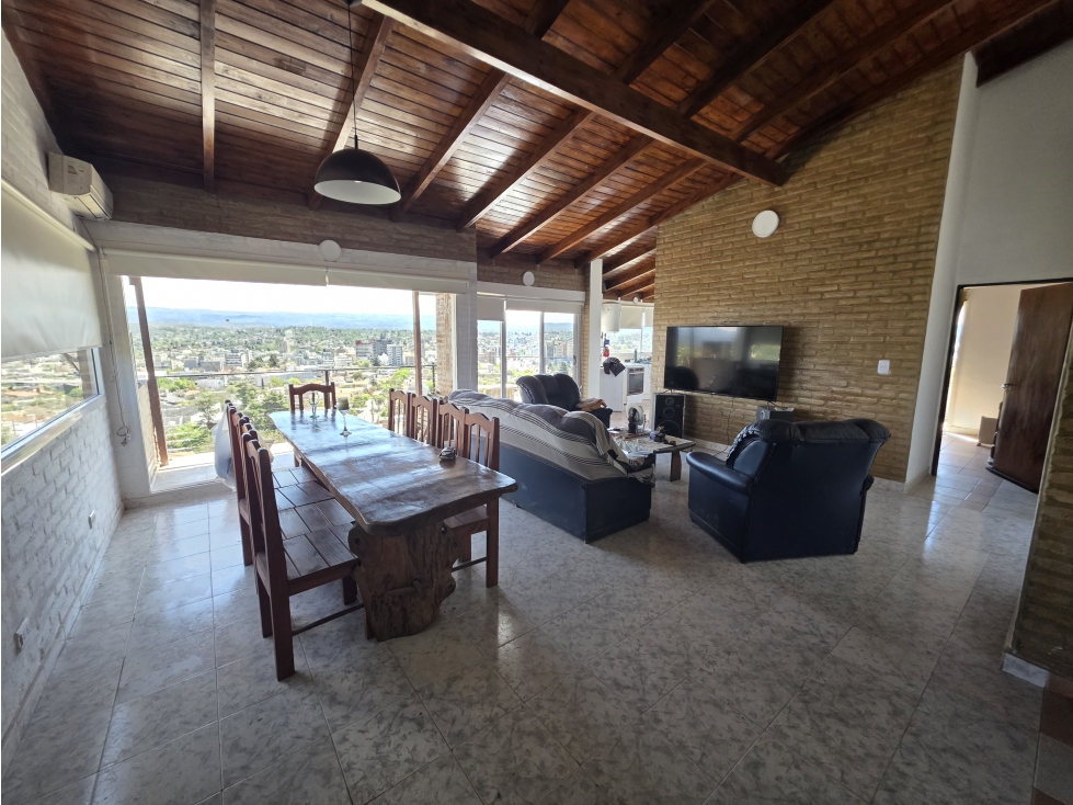 CASA DE CAMPO VILLA CARLOS PAZ | 2.066m² | VISTAS PANORÁMICAS ÚNICAS - 4