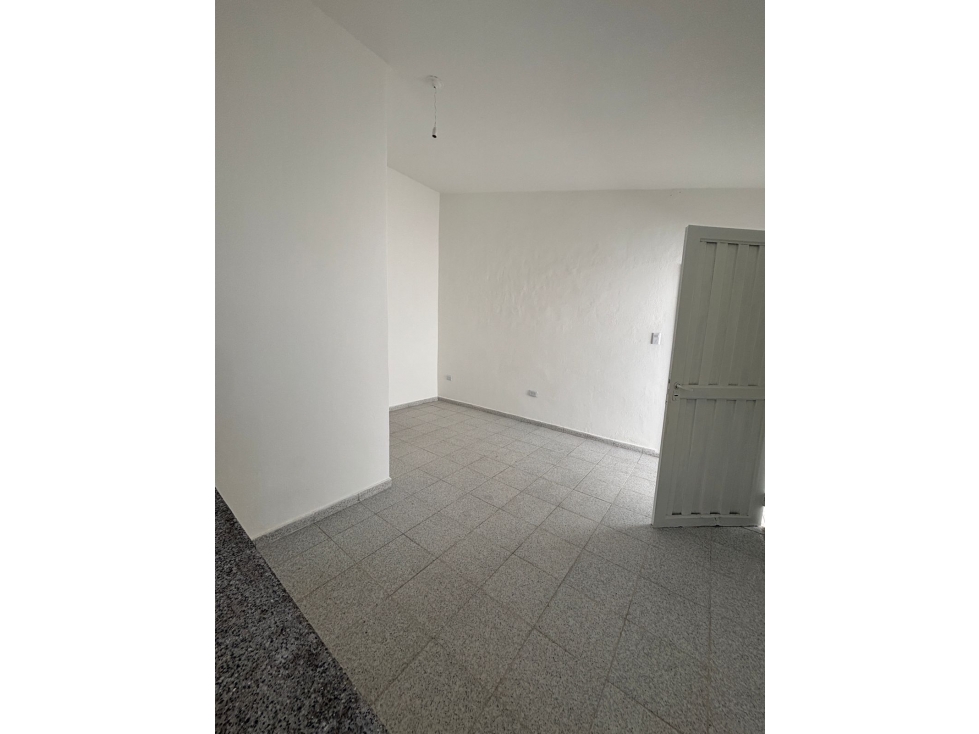 ALQUILO DEPTO 1 DORM con patio B° URQUIZA - 3