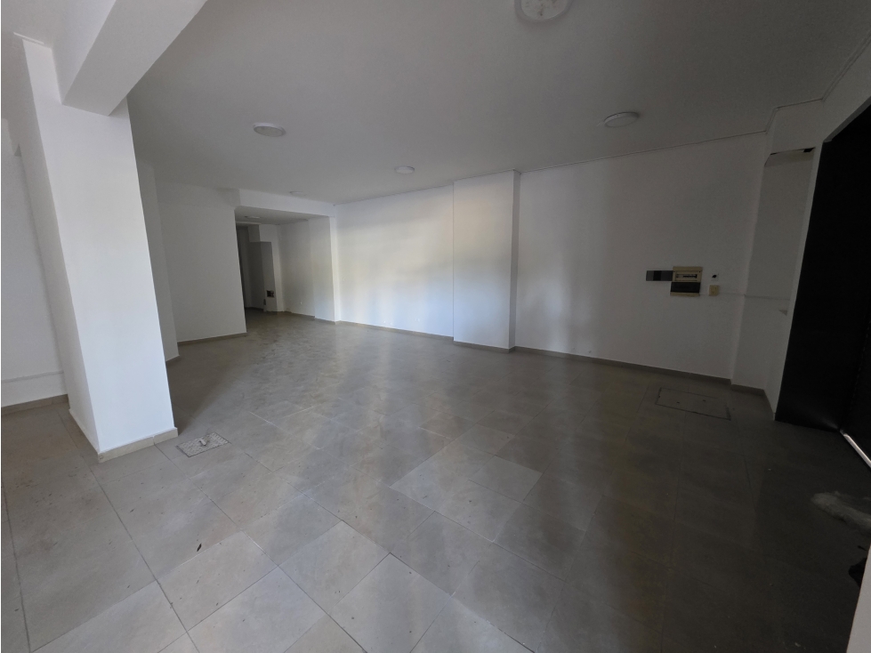 ALQUILER LOCAL COMERCIAL EN NUEVA CÓRDOBA Obispo Salguero 780 - 3