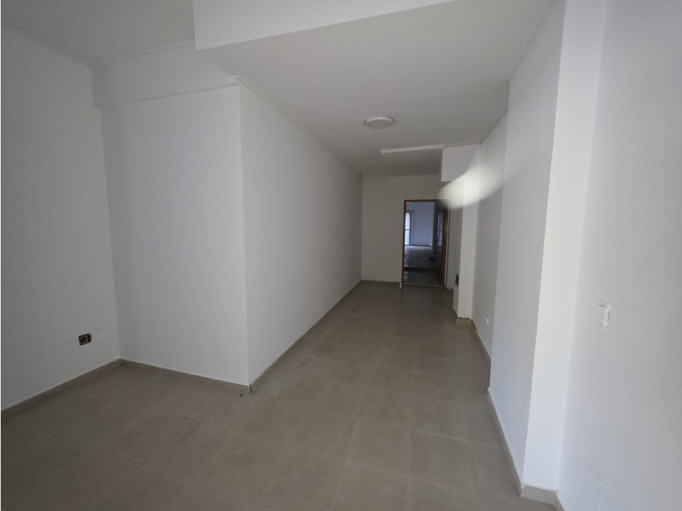 ALQUILER LOCAL COMERCIAL EN NUEVA CÓRDOBA Obispo Salguero 780 - 4