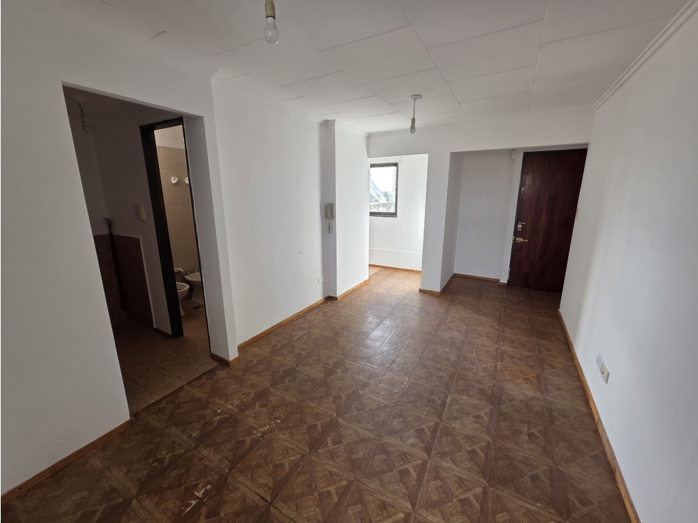 Venta Depto Alto Alberdi sobre Av Colon 1 Dor con Balcón - 5