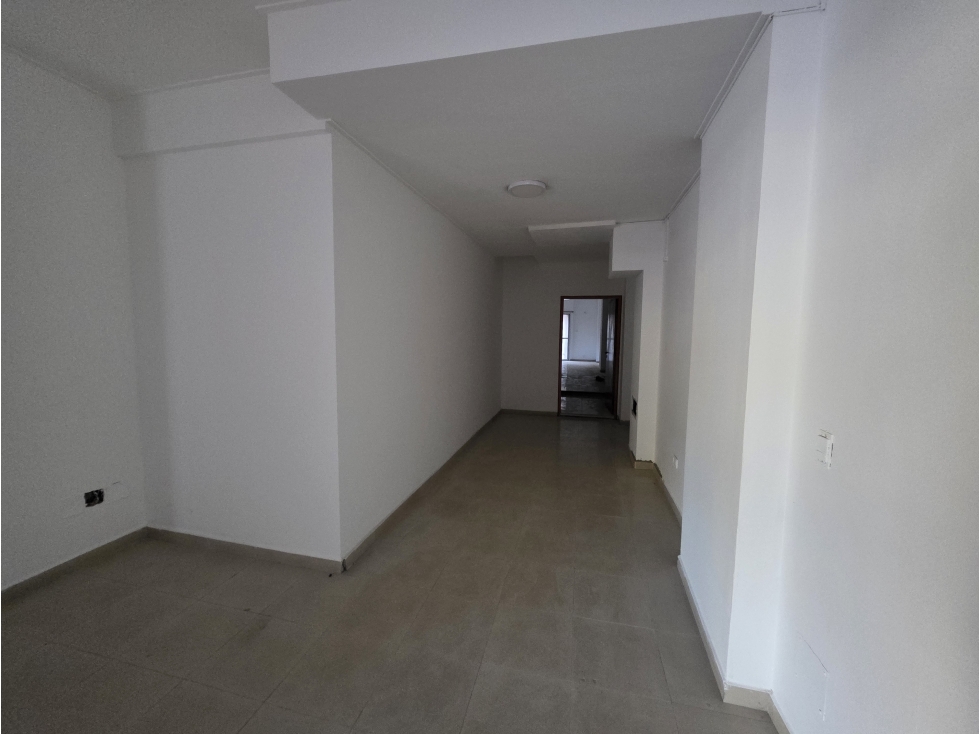 ALQUILER LOCAL COMERCIAL EN NUEVA CÓRDOBA Obispo Salguero 780 - 5