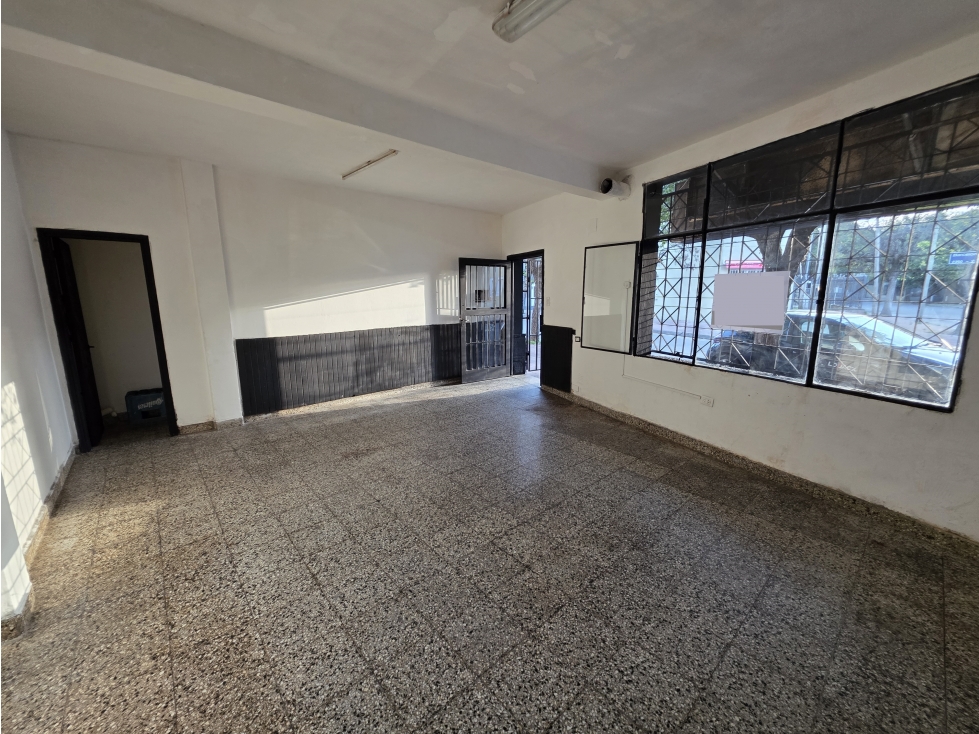 LOCAL COMERCIAL 43,65 M² PH SIN EXPENSAS COLON — foto 5