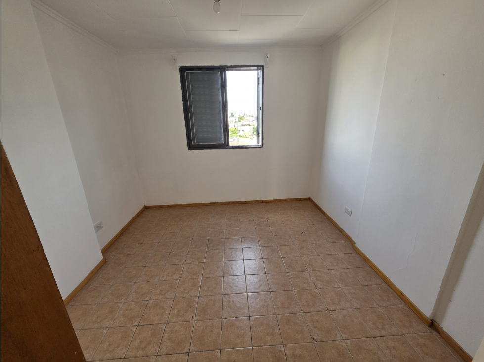 Venta Depto Alto Alberdi sobre Av Colon 1 Dor con Balcón - 6