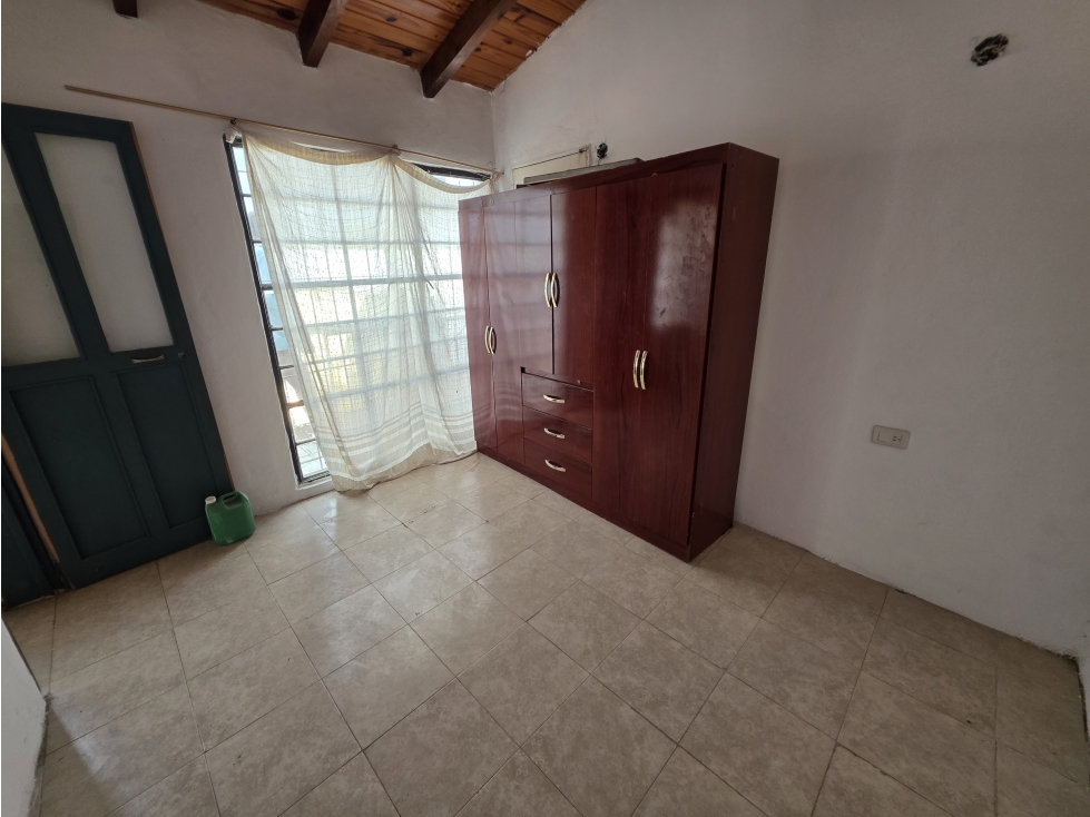 VENTA 2 DEPARTAMENTOS EN PLANTA ALTA BARRIO COLÓN - 6