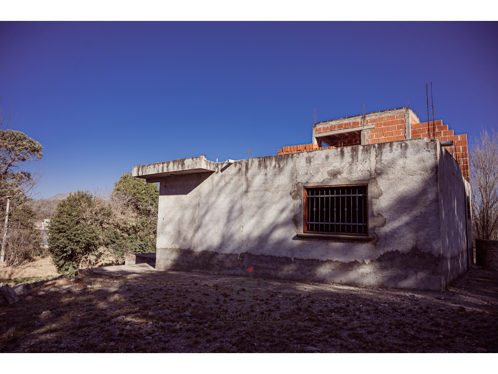 VENDO CASA A TERMINAR - MOLINARI - COSQUIN - 5