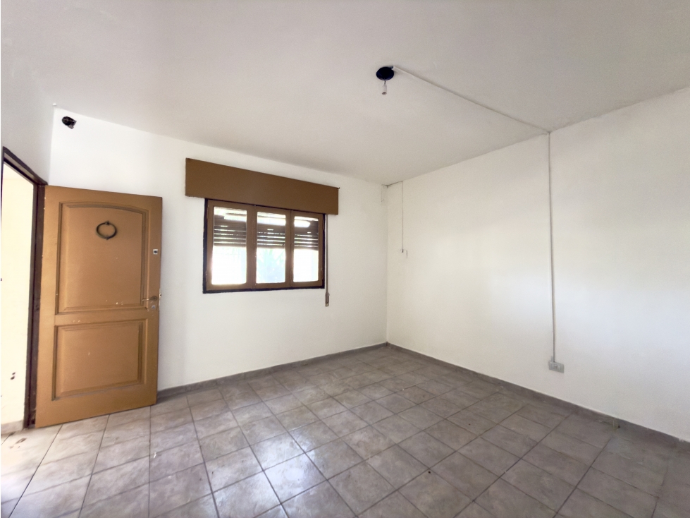 ALQUILER - CASA 3 DORMITORIOS - ALTOS DE VELEZ SARSFIELD - 5