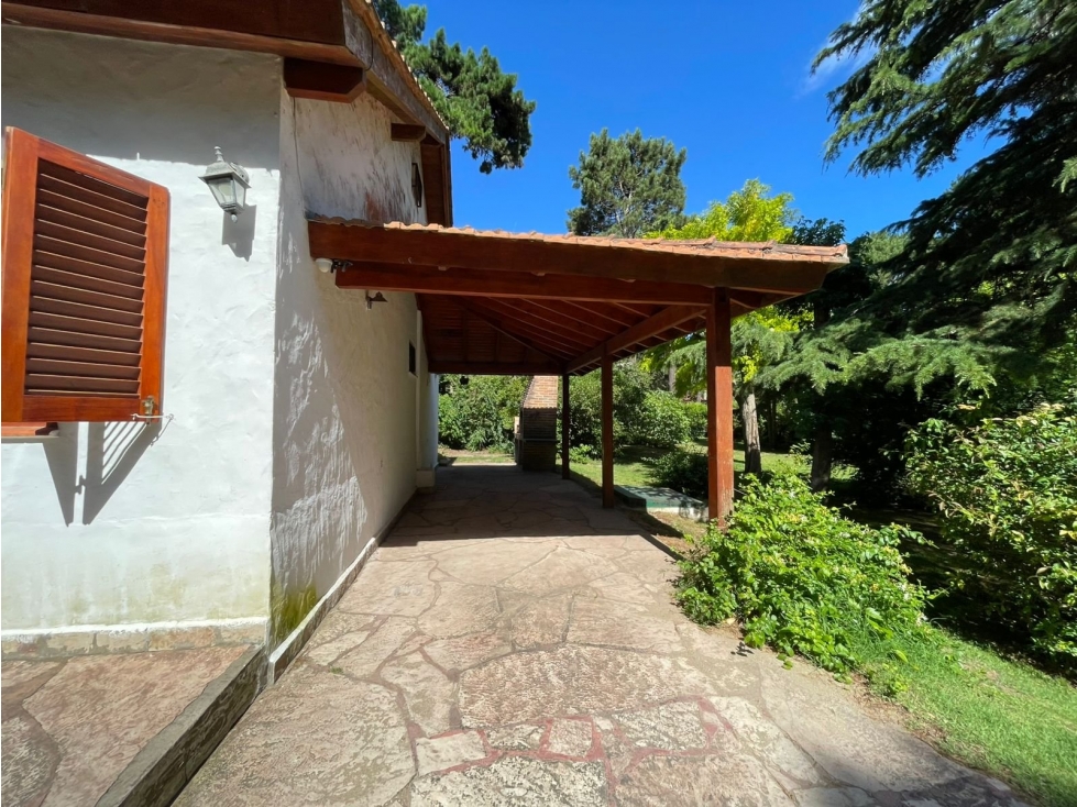 Casa en Valeria Del Mar cercana a Carilo. - 2