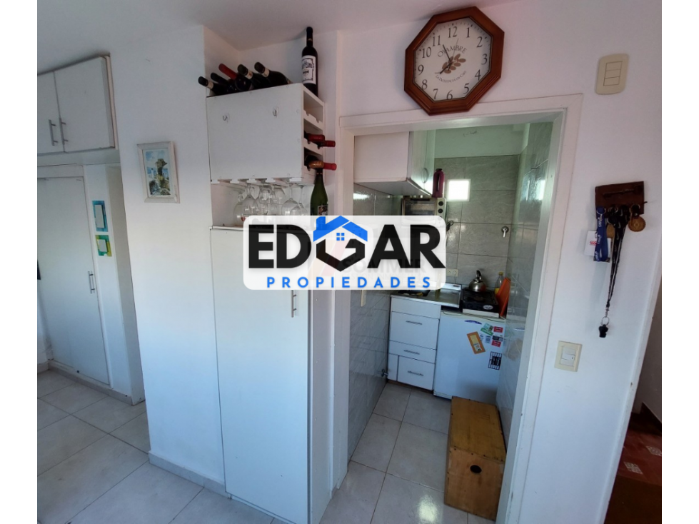 OPORTUNIDAD! DEPARTAMENTO CON COCHERA EN PLENO CENTRO DE PINAMAR — foto 5