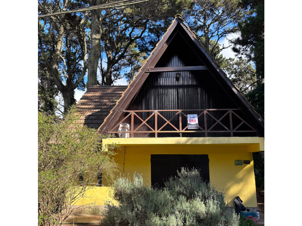 CASA EN VALERIA DEL MAR ZONA BOSQUE - 1