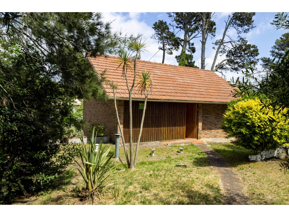 Comoda y amplia casa en Pinamar inmejorable zona IDEAL 2 FAMILIAS - 4
