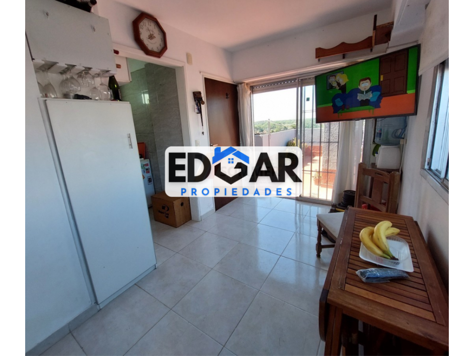 OPORTUNIDAD! DEPARTAMENTO CON COCHERA EN PLENO CENTRO DE PINAMAR