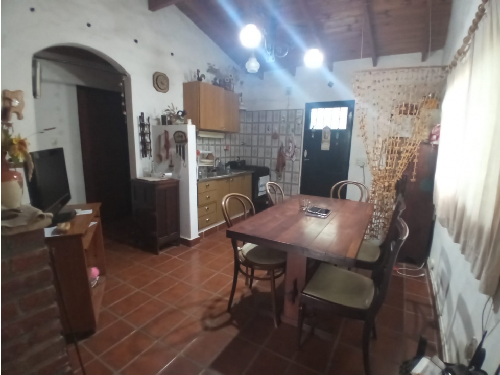 CASA EN VALERIA DEL MAR