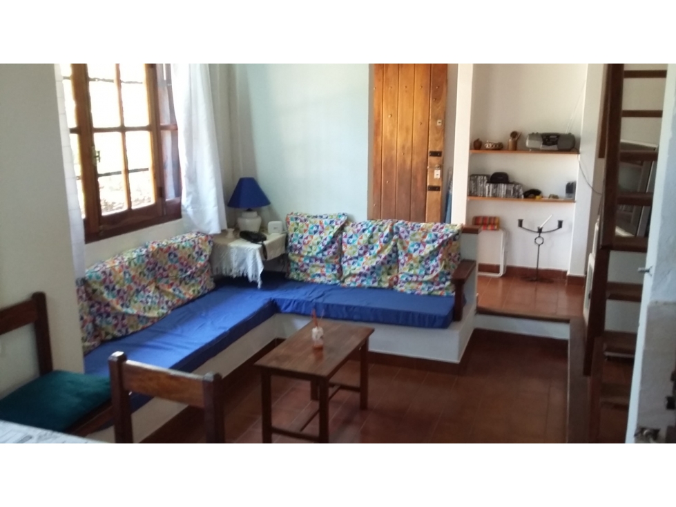 CHALET EN EXCELENTE UBICACION - 4