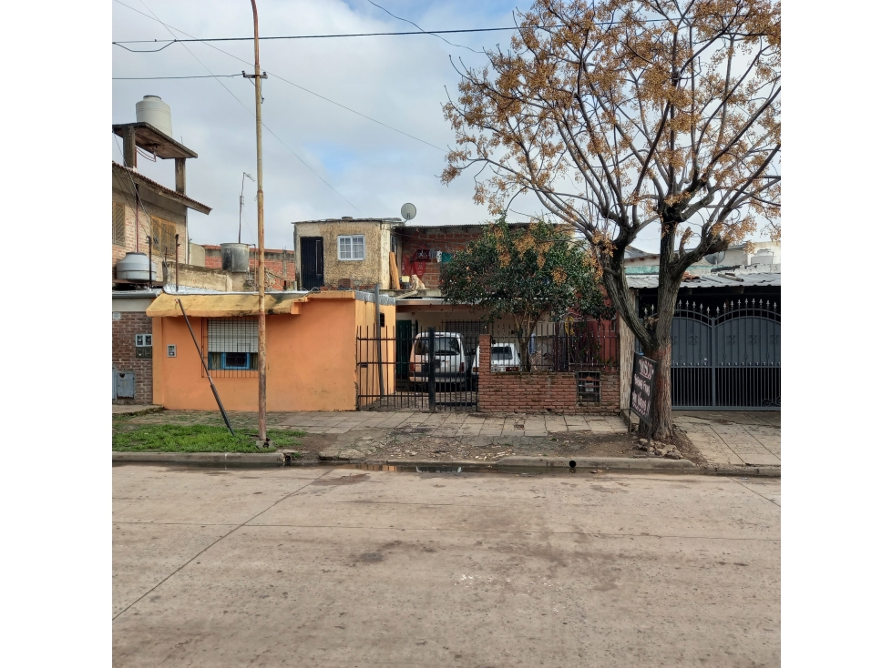 San Matias 1071, entre Victorino de la Plaza y Edison - 1