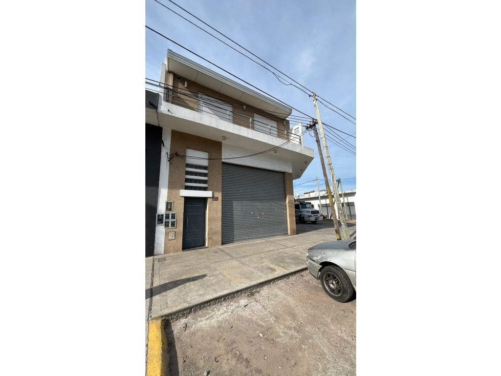 JUAN MANUEL DE ROSAS 6196 esquina La Porteña - 3