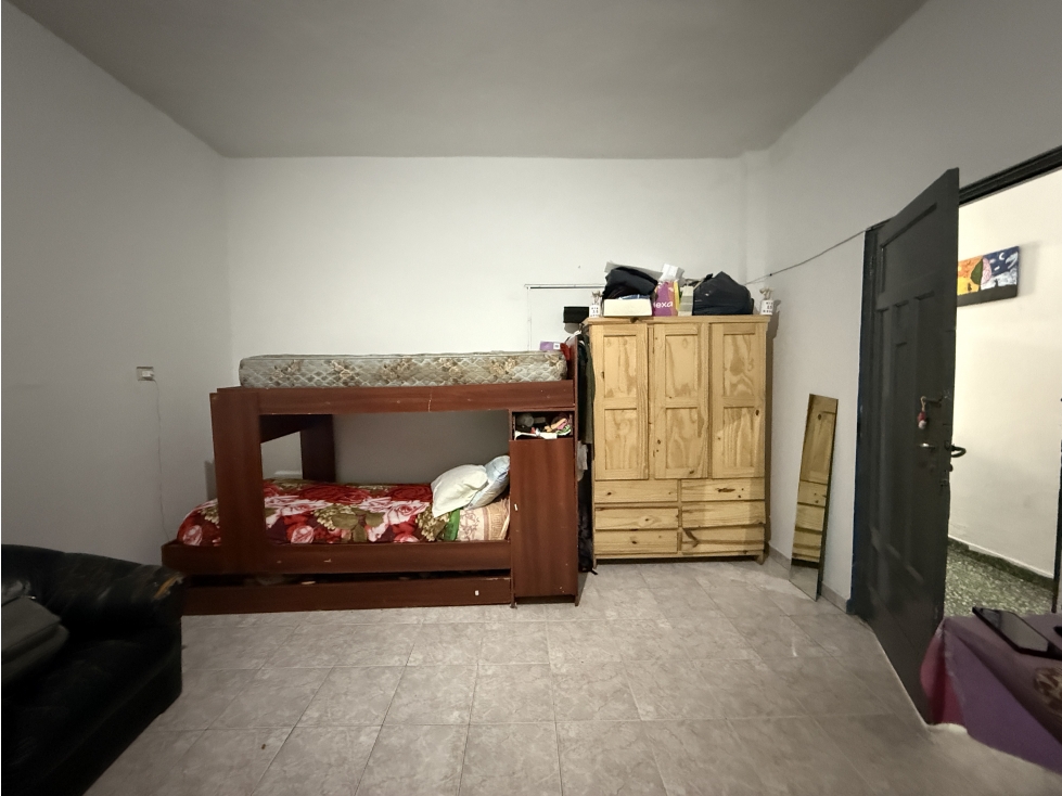 Urdaneta 17, entre Cristiania y Albarracín - Vivienda y local — foto 6