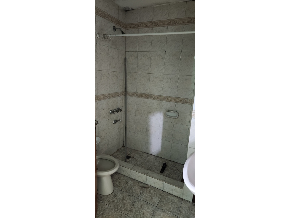 Carlos casares 3969, gregorio de laferrere — foto 3
