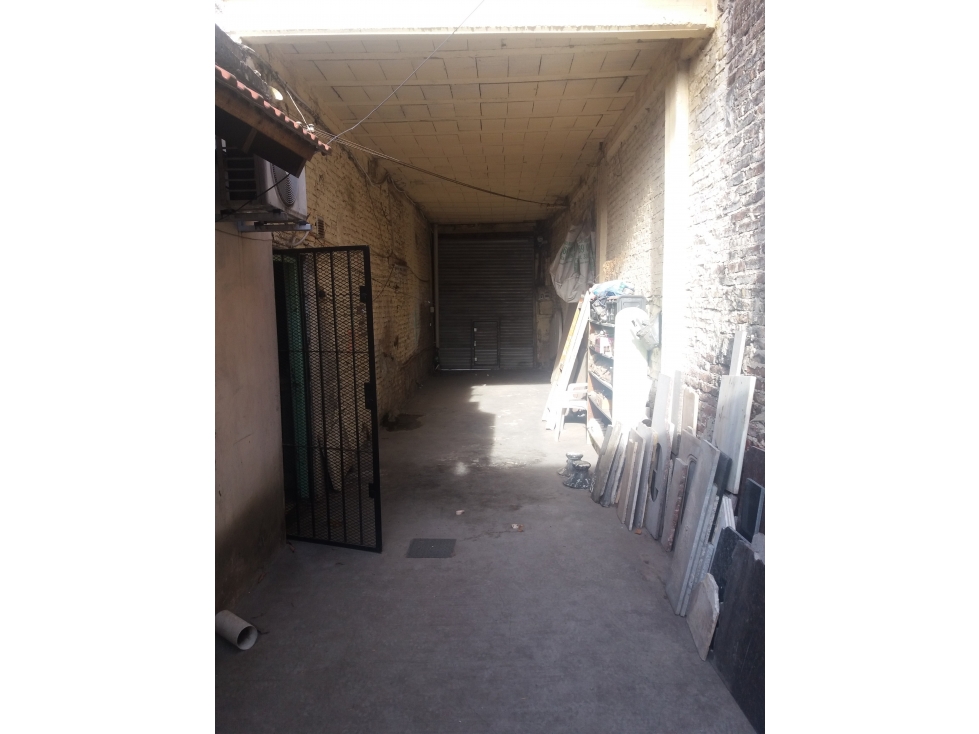 Pedro León Gallo 4532, CASA, DEPTO Y GALPÓN - 2