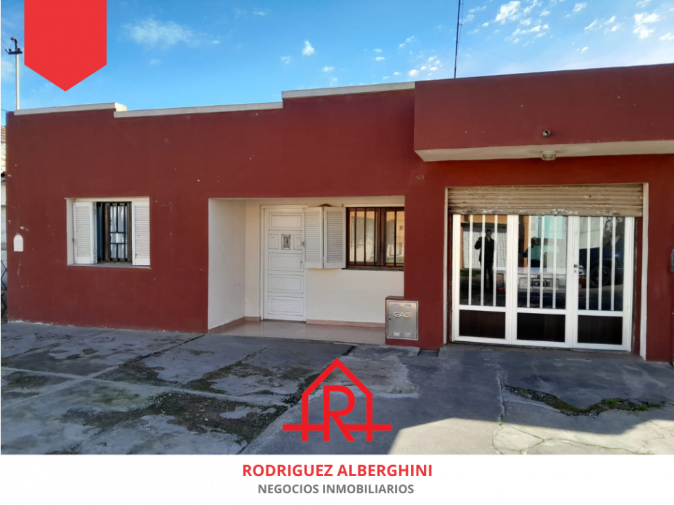 CASA EN VENTA (Calle 22 e/5 y 7)