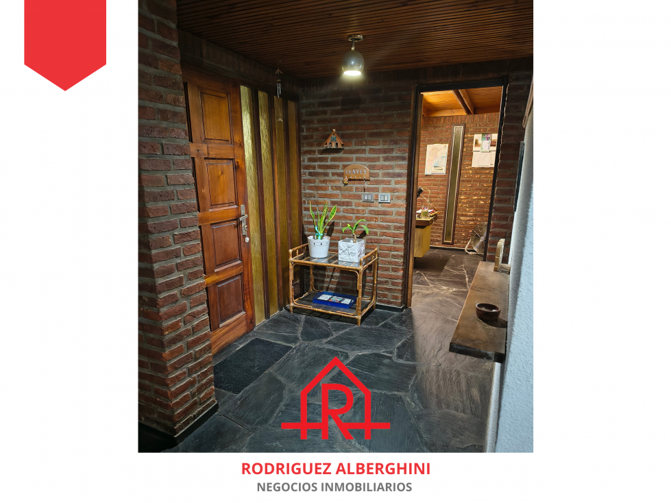 Casa en venta (Calle 31 e/30 y 32) - 2