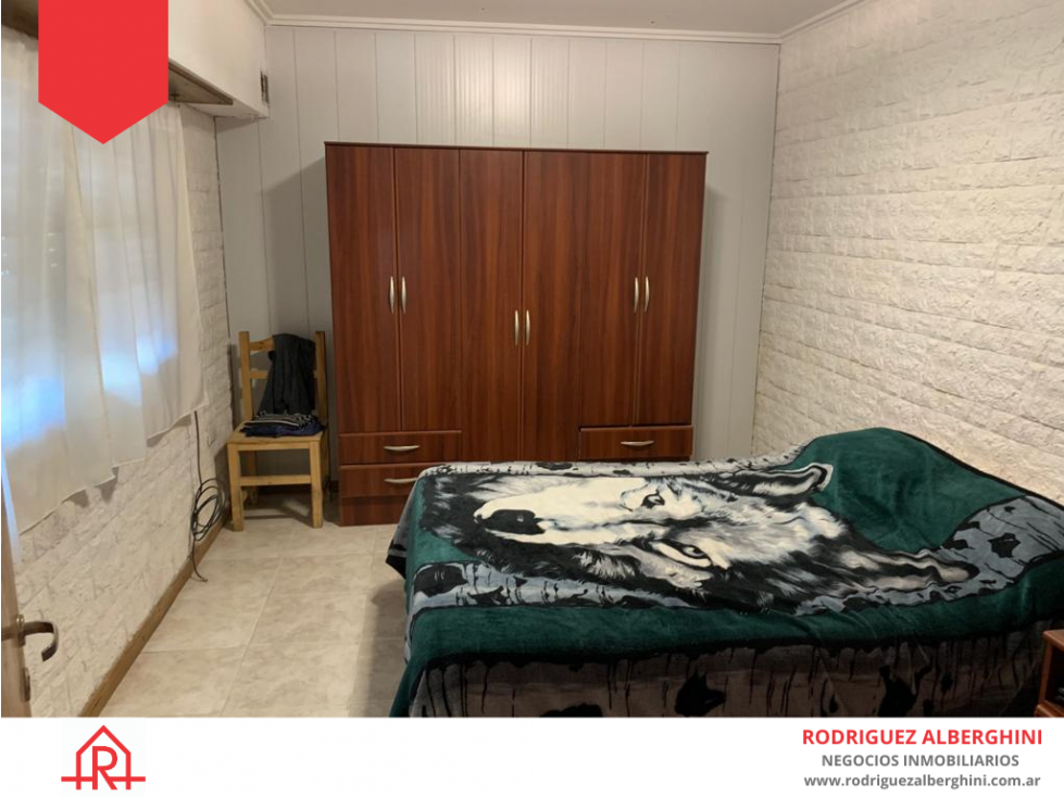 Casa a la venta! Ciudad de Balcarce (Calle 15 e/28 y 30) - 4