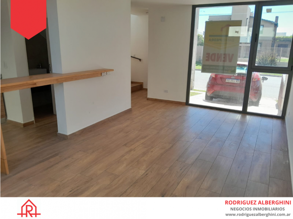 DUPLEX EN VENTA (Calle 32 e/ 43 y 45) - 3