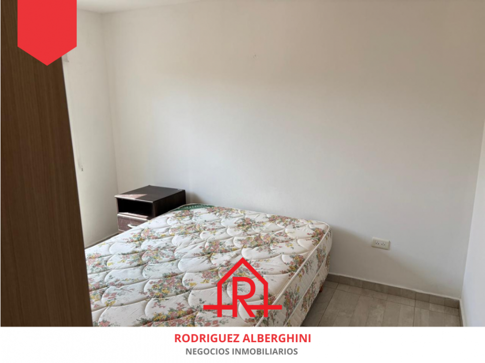 Departamento (Calle 19 e/ 30 y 32) - 5