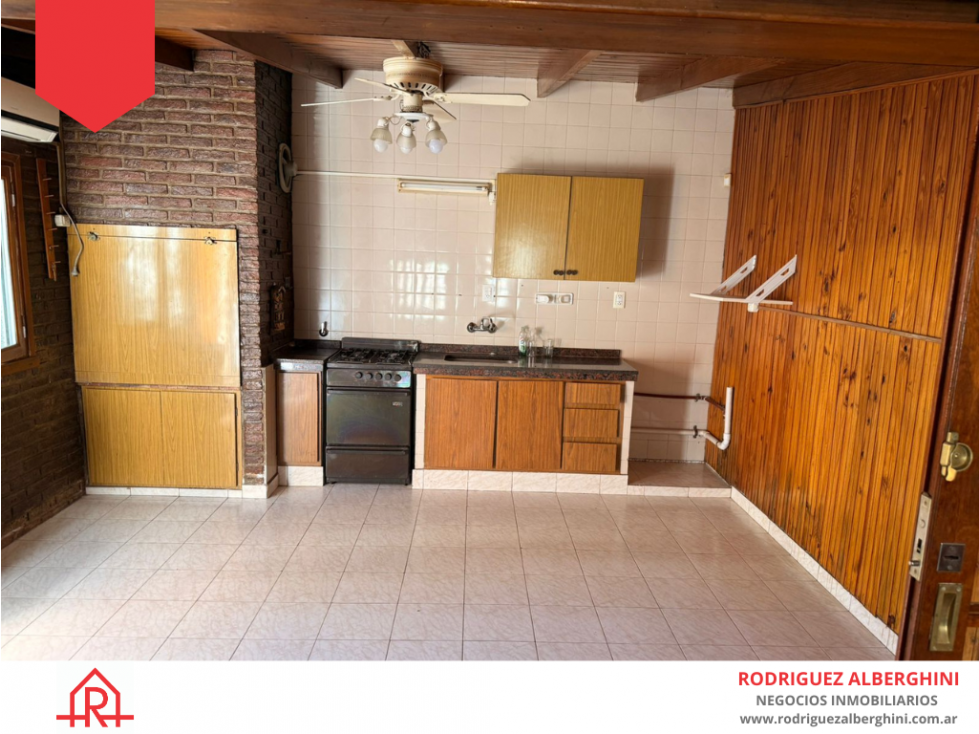 Casa en barrio PYM (Nº 65. Acceso por 34 e/23 y 25) — foto 6