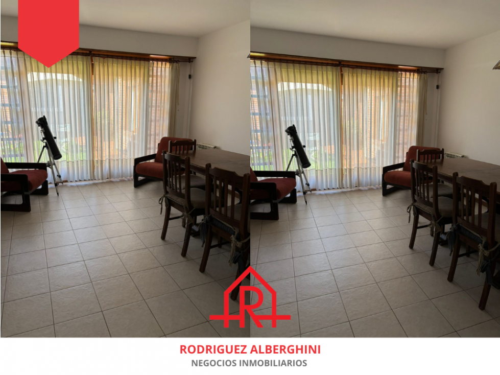 CASA EN VENTA (Calle 38 e/23 y 25) - 6