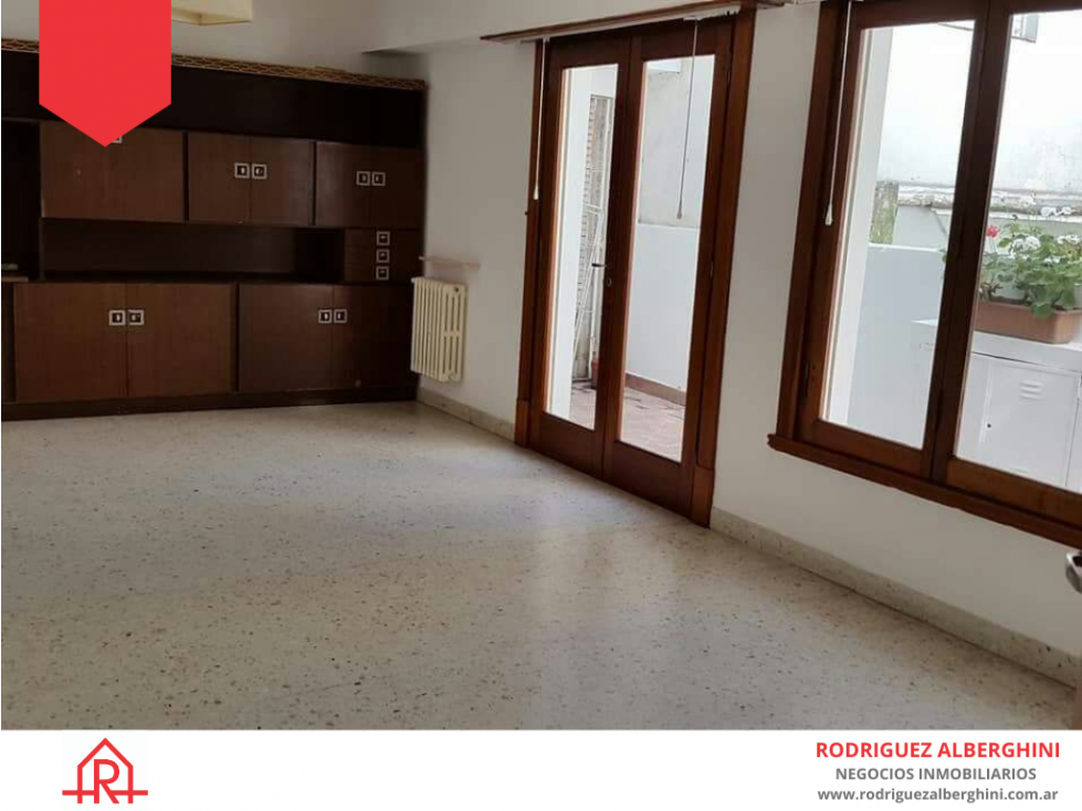Departamento (Calle 19 e/18 y Av. Kelly) - 1