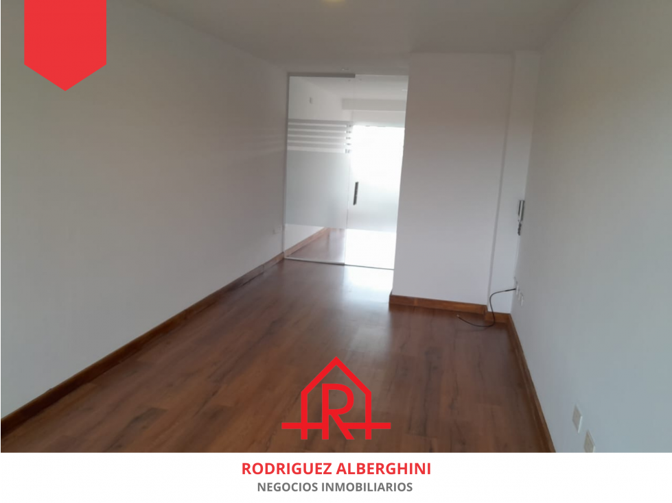 Oficina en venta (Calle 21 e/ 22 y 24) - 2