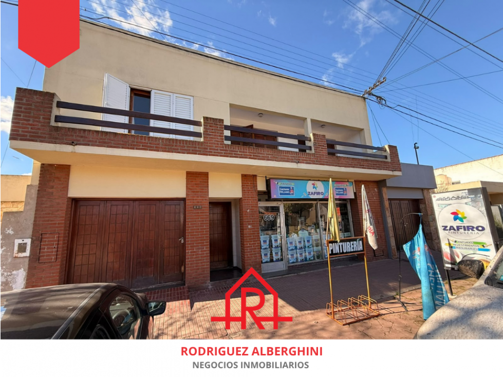 CASA EN VENTA (Calle 31 e/18 y 20)