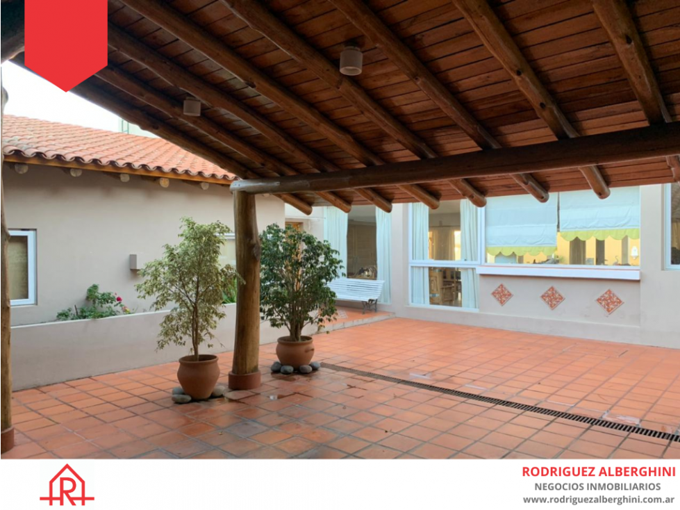 CASA EN VENTA (Calle 35 e/28 y 30) - 3