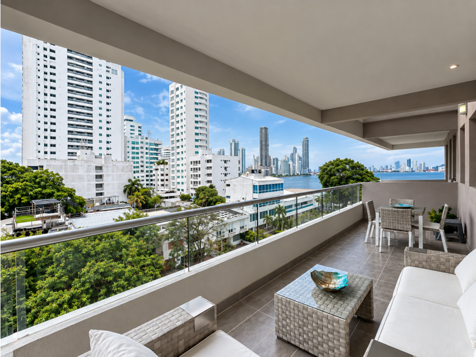 VENTA Apartamento en Castillogrande, Edificio Mar de Cristal