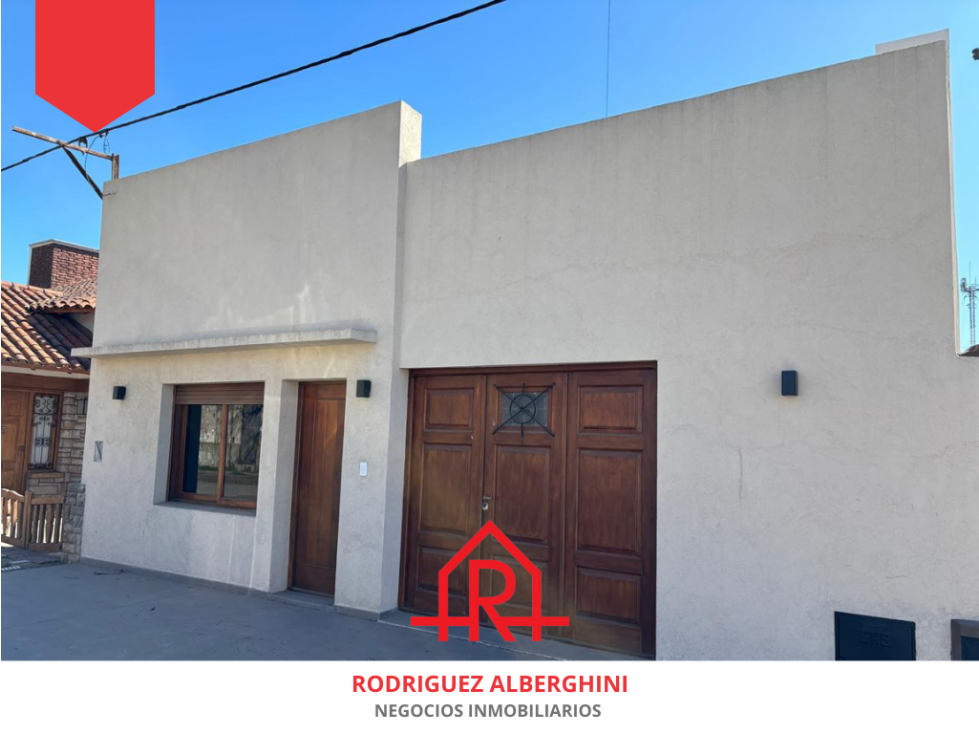CASA EN VENTA (Calle 12 entre 13 y 15) - 1