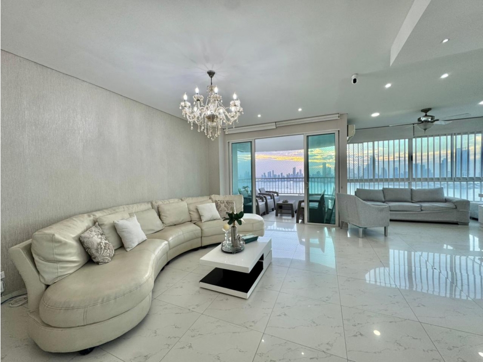 VENTA Apartamento en Manga, Condominio Vista Bahía — foto 2