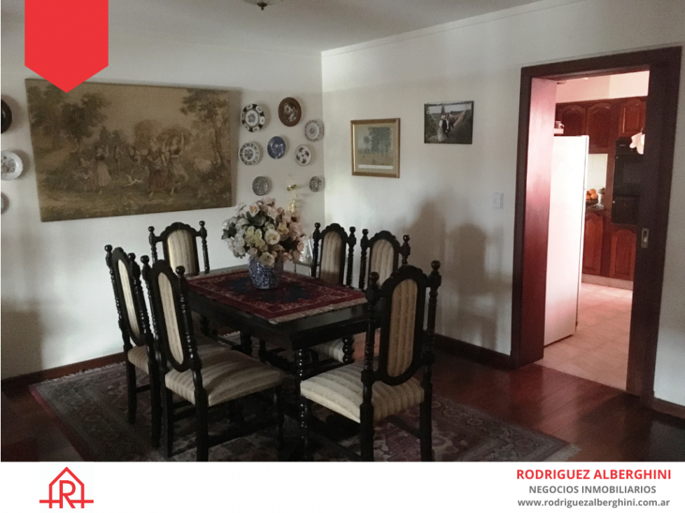 ¡Excelente casa en alto! (Calle Av. del Valle e/ 12 y 14) - 4