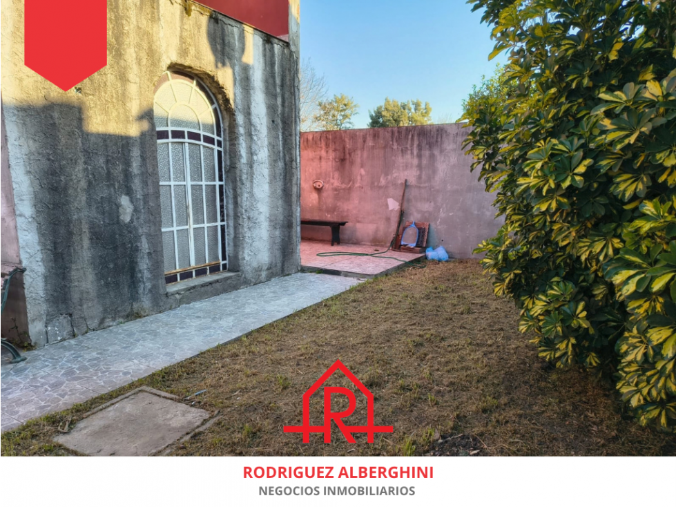 CASA EN ALQUILER (Calle 33 e/ 24 y 26) — foto 4