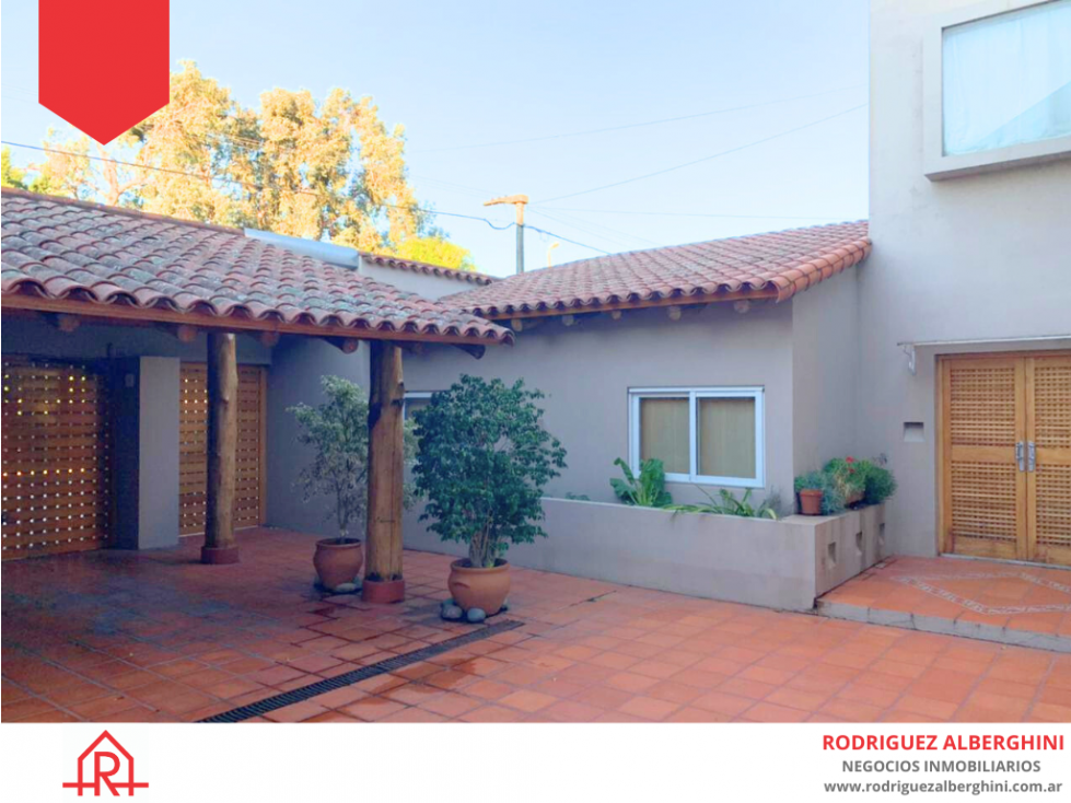 CASA EN VENTA (Calle 35 e/28 y 30) - 6