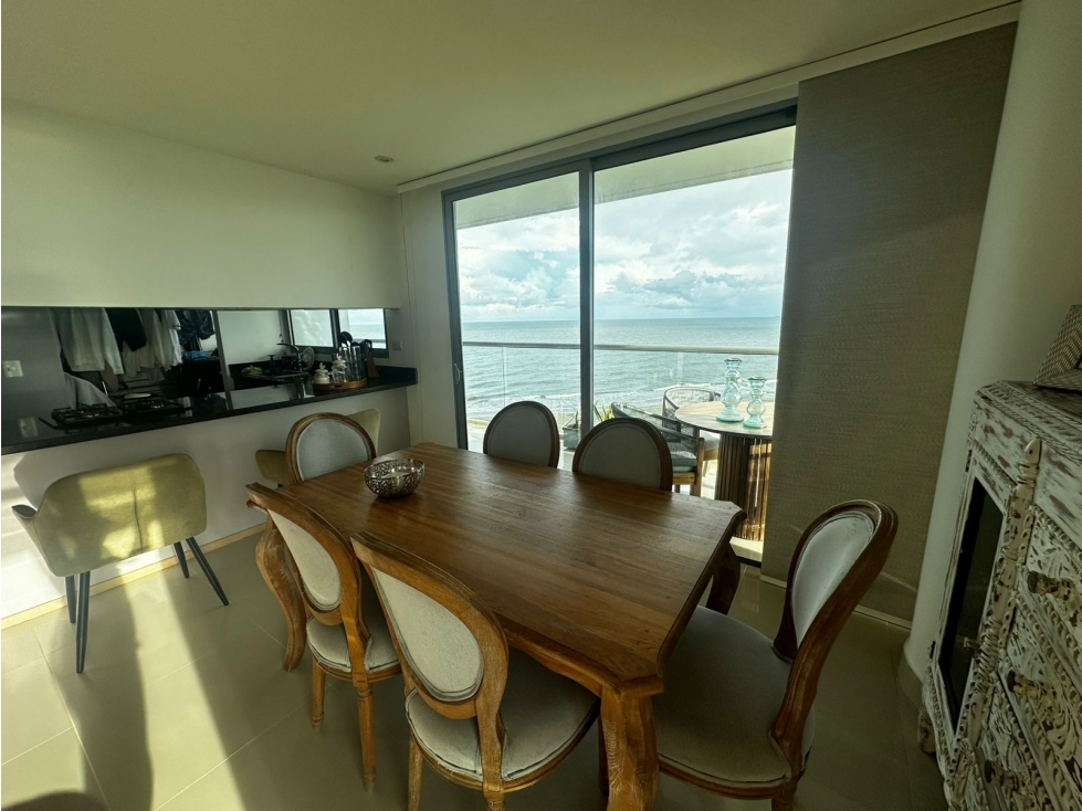 VENTA Apartamento en Crespo, Edificio Beach Club