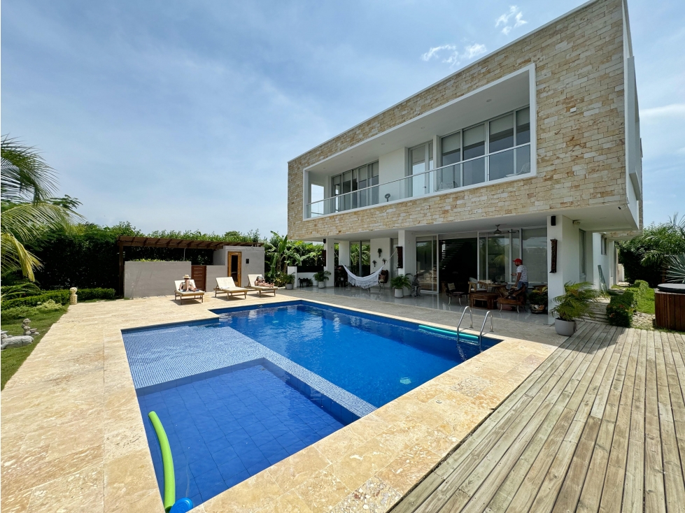 VENTA Casa en Zona Norte, Manzanillo del Mar, Condominio Palma Real — foto 2