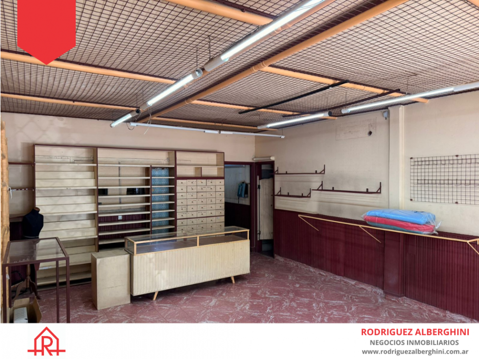 Local céntrico en alquiler (Calle 17 e/18 y 20) - 3