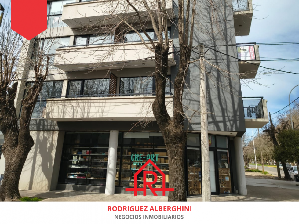 Monoambiente en alquiler (Av. Favaloro y 20 Nº 703)