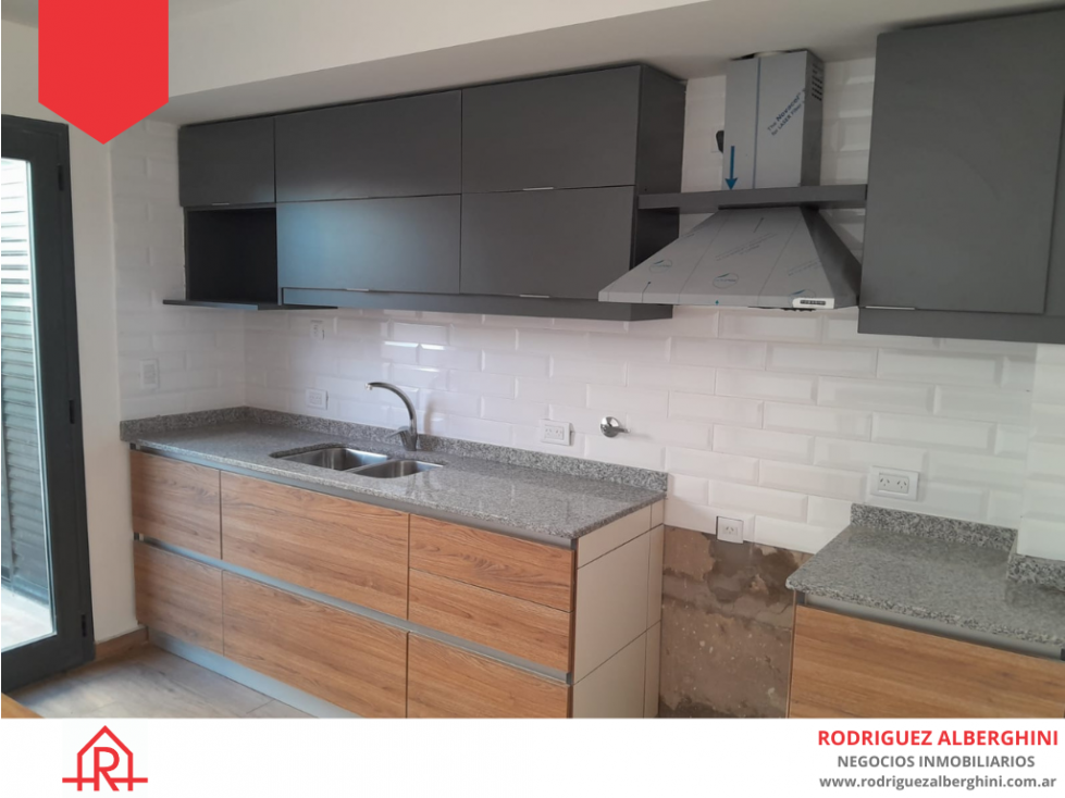 DUPLEX EN VENTA (Calle 32 e/ 43 y 45) - 6