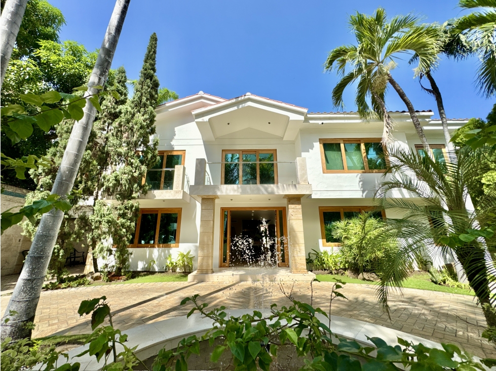 VENTA o RENTA Casa de lujo en Bocagrande
