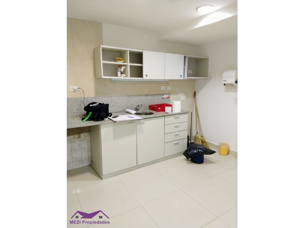 VENDO LOCAL COMERCIAL 8 x 32 PROYECTO EDIFICIO - 5